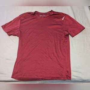 Men's Reebok performance tee, maroon red size M